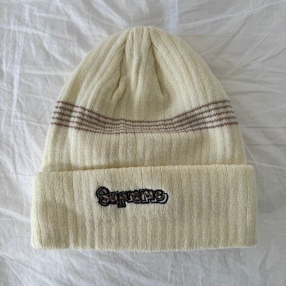 Supreme beanie hat - Picture 1 of 4